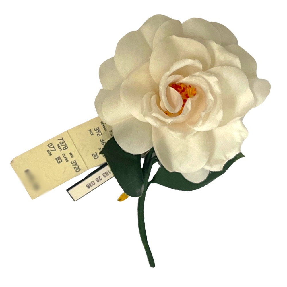 Chanel Rare Campaign White Poppy Flower Brooch/Pin (Original Price & Hang Tag)